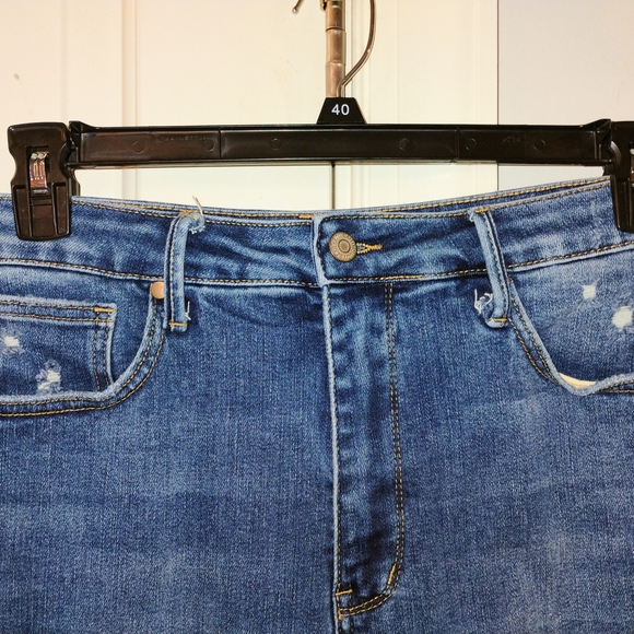 Judy Blue Distressed Skinny Jeans - Blue - Picture 6 of 8